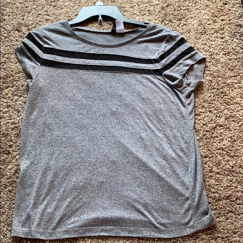t- shirt